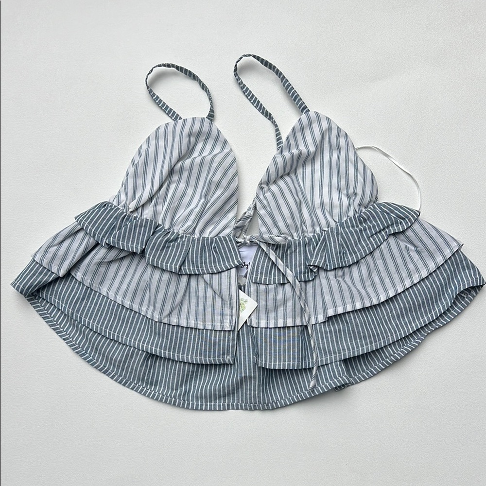 Sky Ruffle crop top Striped Sleeveless Layered tiered cami two tone casual - Picture 5 of 7
